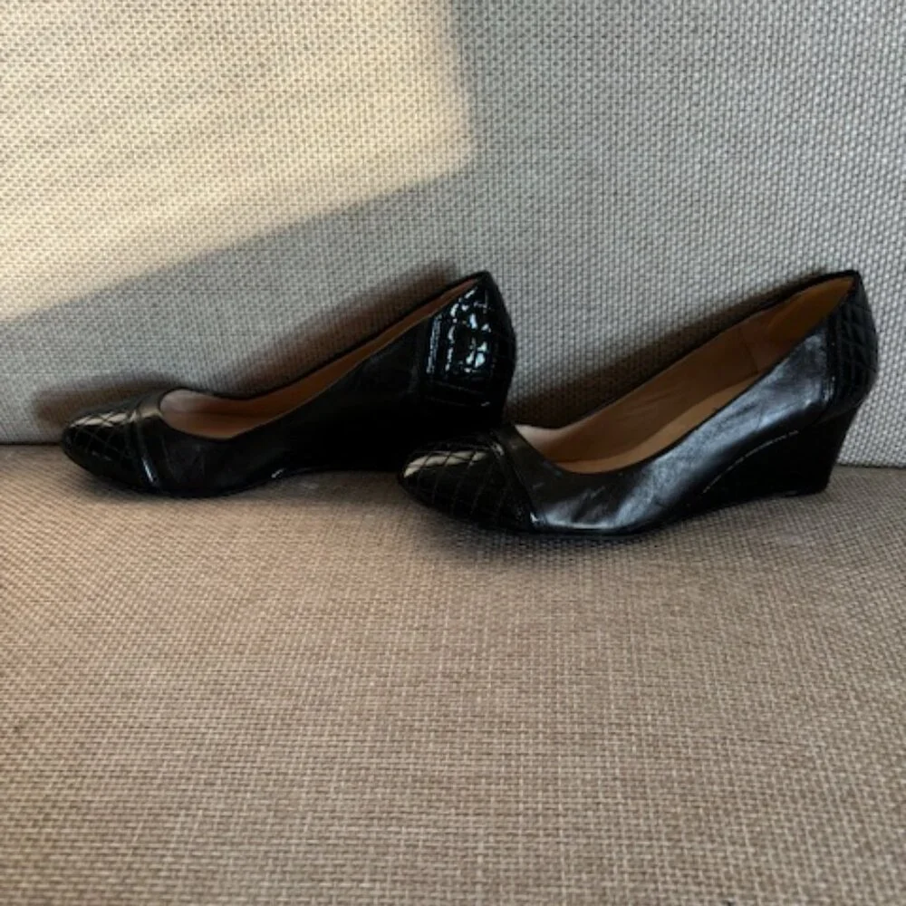 WOMANS FSNY SHOES SIZE 7 - Picture 2 of 3